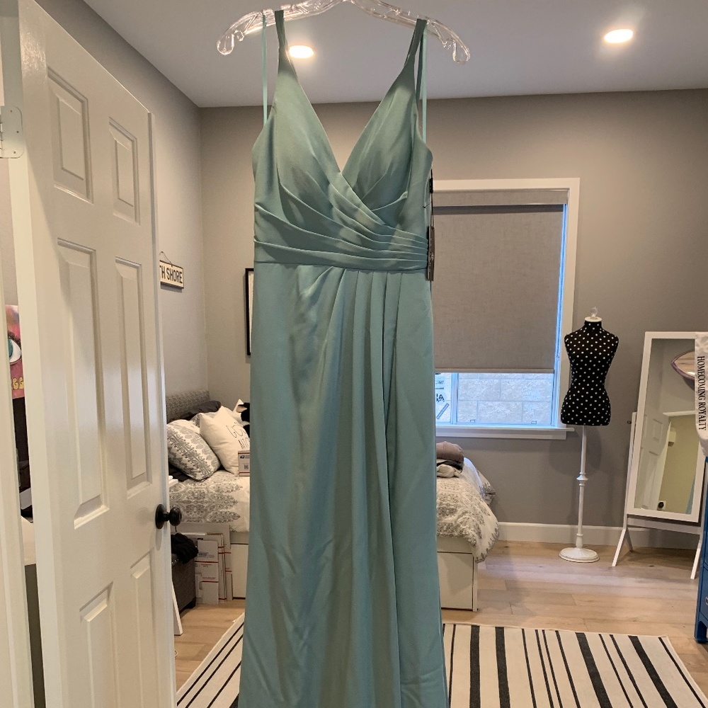 Faviana Evening Dress Size 4